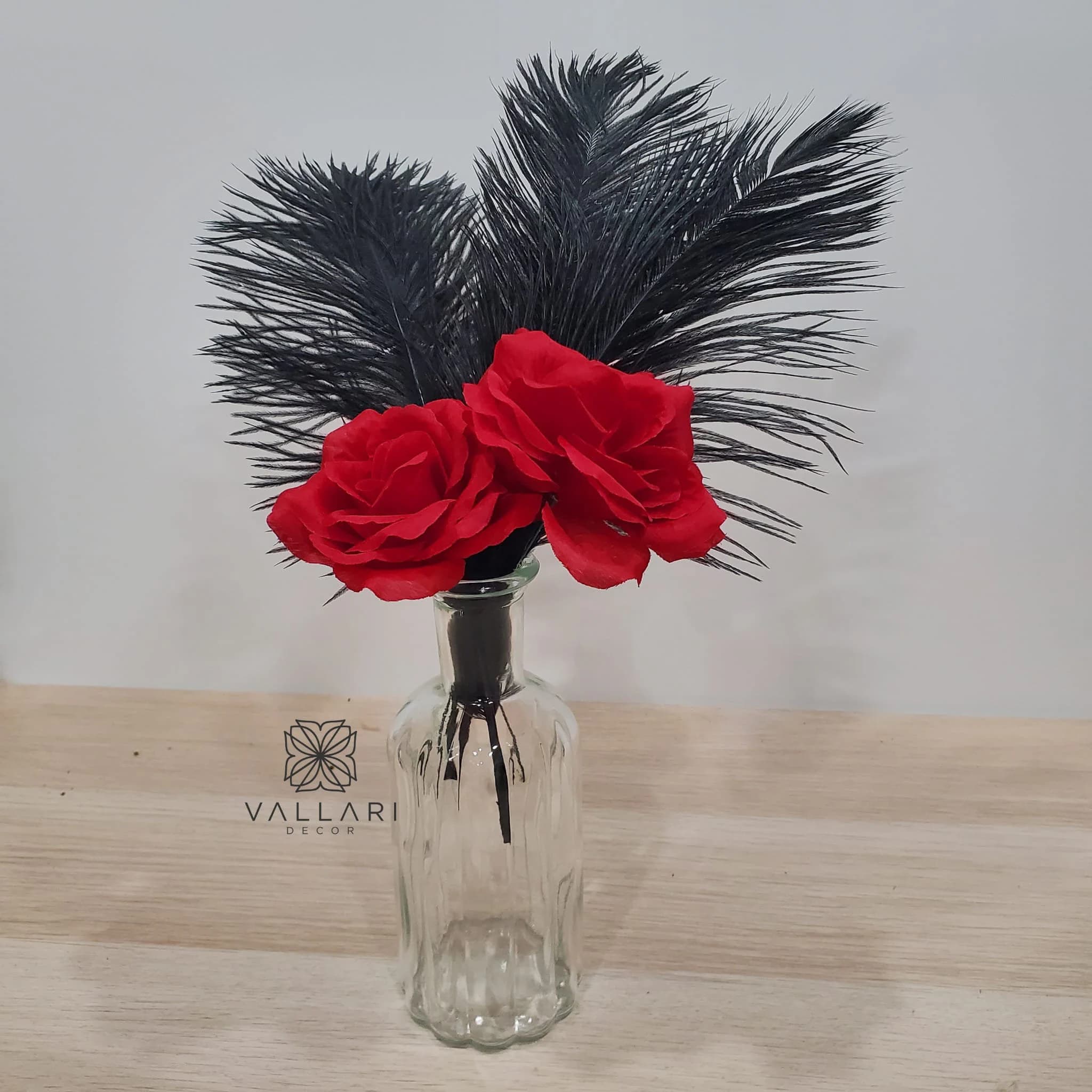 Bottle Bud Ostrich Feather Centerpiece Kits with Clear bud Vase